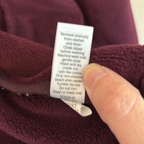 Athleta Women’s Easy Cozy Karma Jacket Cassis SIZE Medium #158372 maroon EUC! - Picture 12 of 12